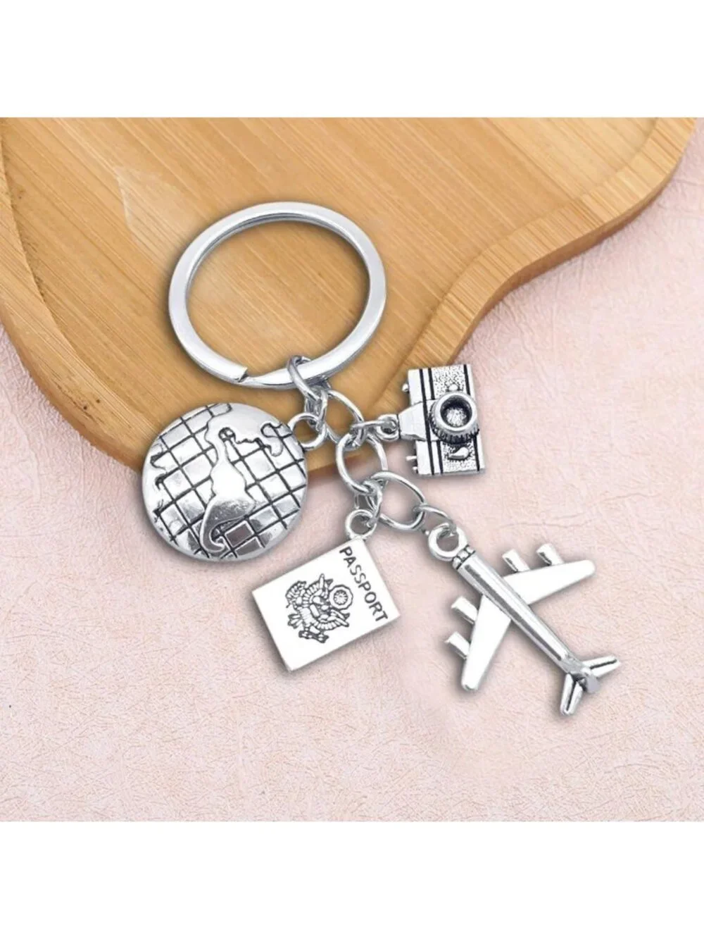 25 Pack Travel Airplane Keychains - Adventure Camera Keyrings for Travelers